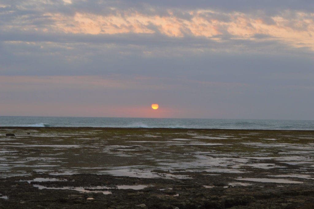Pantai Sayang Heulang