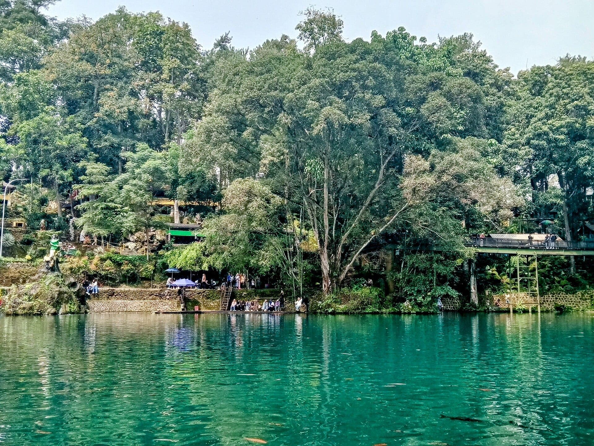 Telaga Biru Cicerem
